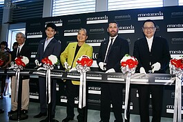 ernestomeda總裁Alberto Scavolini、睿峰集團創辦人鄧光明先生、睿峰集團鄧仲佑董事長共同剪綵，宣布頂級廚具將正式在台開賣。(好房記者張聖奕/攝影)