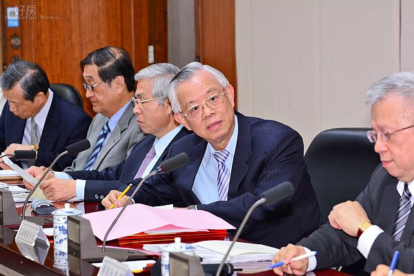 103年第二季央行理監事聯席會議,彭淮南連訪。(好房News記者 陳韋帆/攝影)