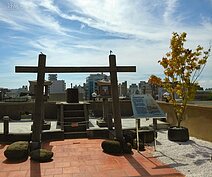 林百貨頂樓的神社。（圖文／好房News記者蘇彥菱）