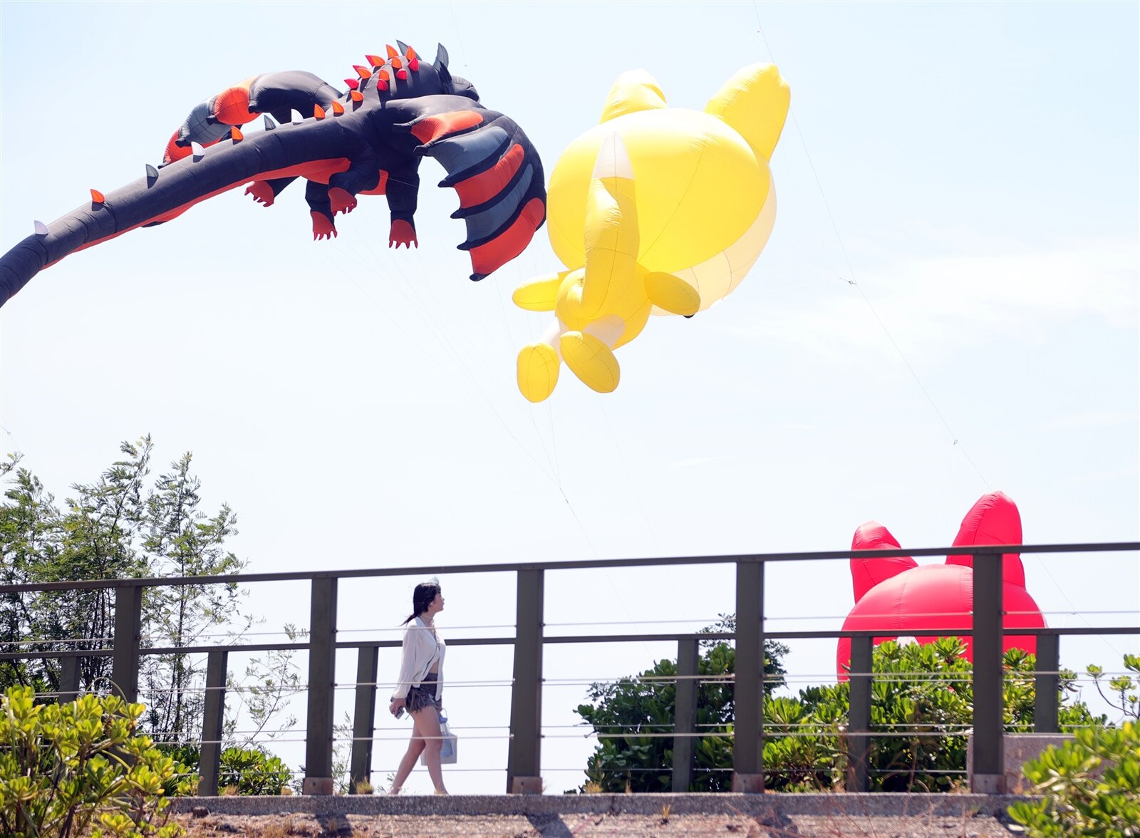 今、明北台灣仍有38度左右的極端高溫,周五起各地高溫微幅下降、仍偏熱。本報資料照片