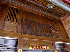 依照當年建築工藝所復舊後的深坑老街民宅，傳遞出濃濃的傳統風情。