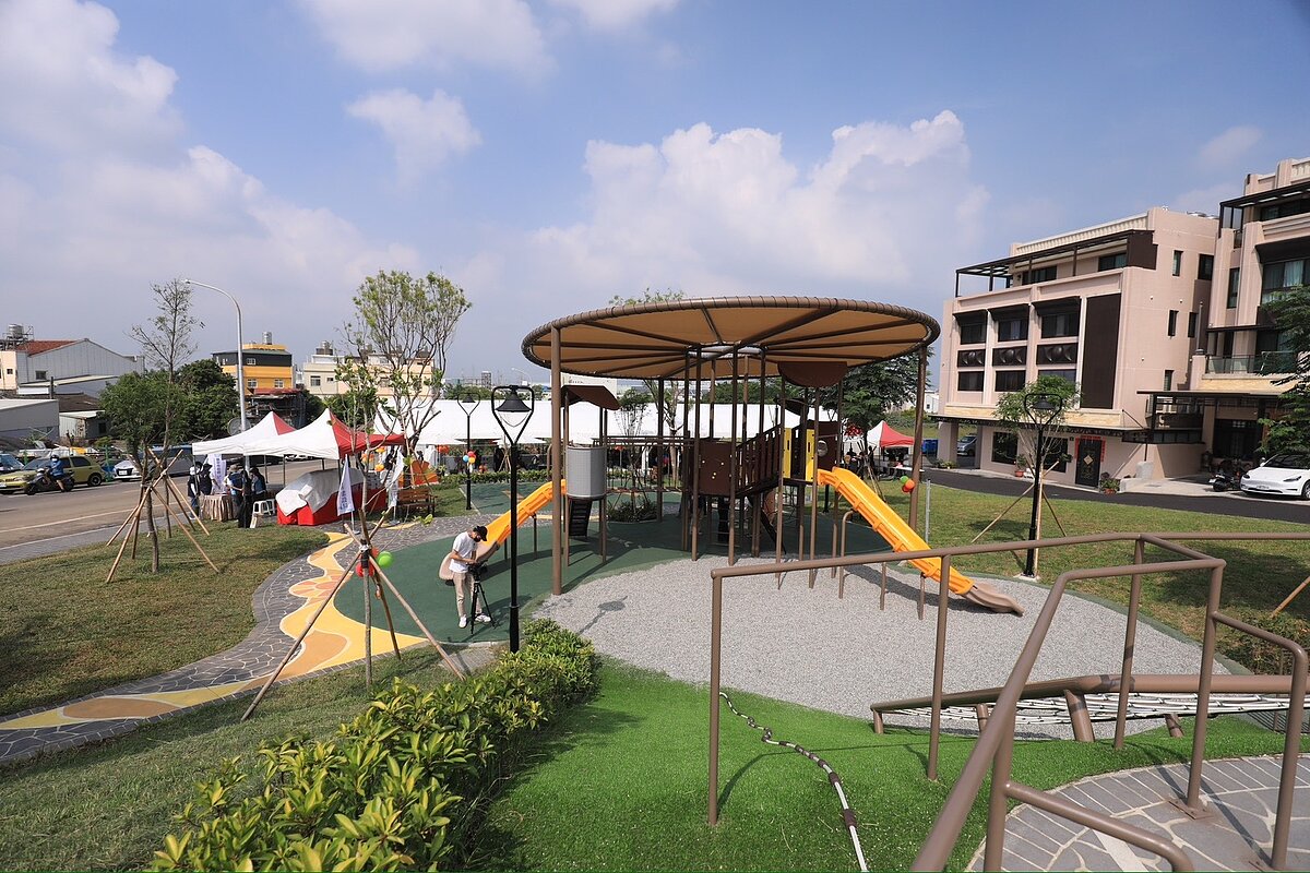 日晷公園遊具一覽。圖/台中市建設局提供