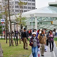 豪宅與樹蛙共鳴-捷運象山站
