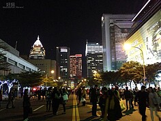 101跨年煙火前，信義區封街。
(好房News記者賴琬琳拍攝)