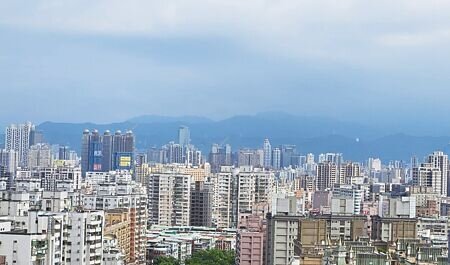 央行本季除利率決策,是否鬆綁房市管制,更受到各界矚目。圖∕本報資料照片