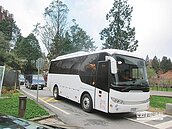 阿里山電動中巴　明年上路