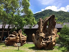 花蓮林田山雕博物館。