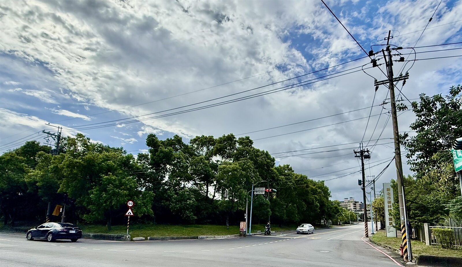 國土署原要在板橋與樹林交界的樹林防洪三期整開區內2塊國有土地蓋社會住宅,因地底挖出垃圾撤案,讓興建案生變。記者葉德正/攝影