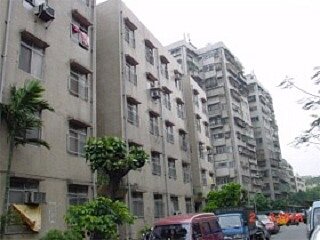 北市府去年修正「北市社會住宅出租辦法」,導致華昌國宅有5戶原安置戶高齡配偶被迫立即遷出(截取自北市府都發局網站)