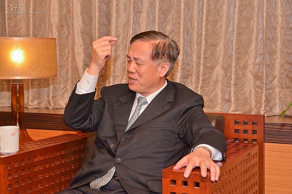 鄉林董事長賴正鎰。（好房News記者 陳韋帆／攝影）