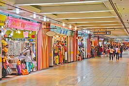 地下街的消費與京站相比，屬於較為親民的路線，同樣為室內不受天候因素影響的商圈。（圖文／好房News記者 陳韋帆）