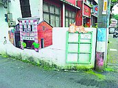 畫家進駐彩繪　雙溪變身藝術村