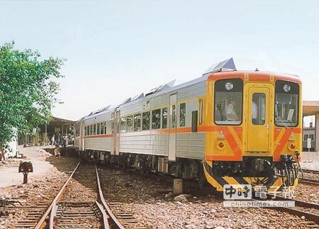↓搭不到普悠瑪,台鐵9月要推柴聯自強號降價3%,你願意搭嗎?(本報資料照片)