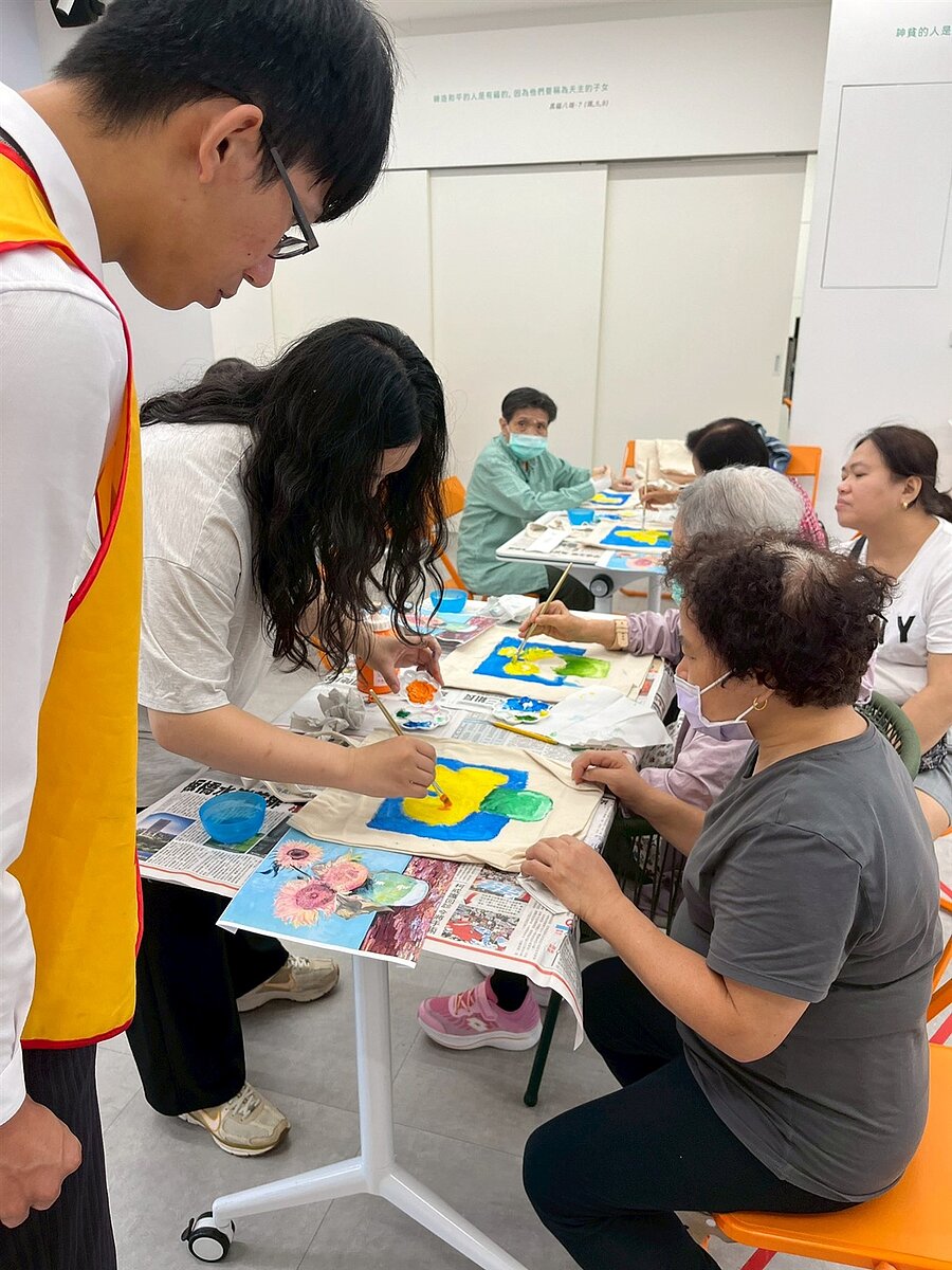 永耕長照站-小畫家課程