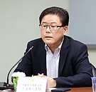 專家：若駕照管理新制度未見效　應恢復6年定期換照