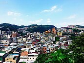 基隆35％空屋率、預售卻飆破4字頭　專家示警：未來10年消化不完