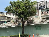 高雄營建土方無處去　堆置工地挨罰9萬元