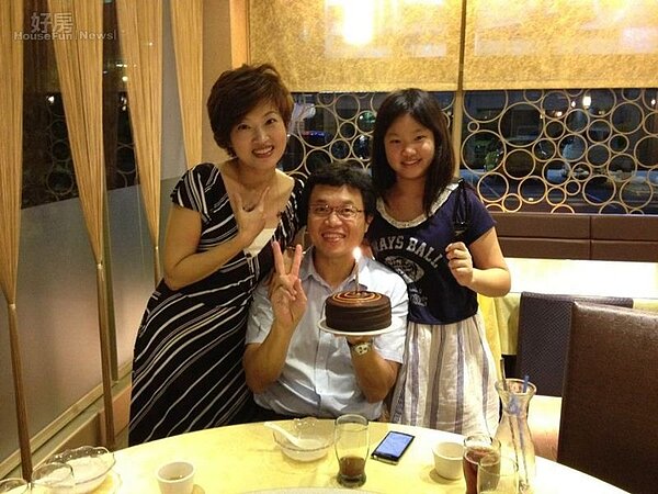 6.主播梅聖旻、吳中純夫婦,搶在SARS期間買下「世貿新城」中古屋。