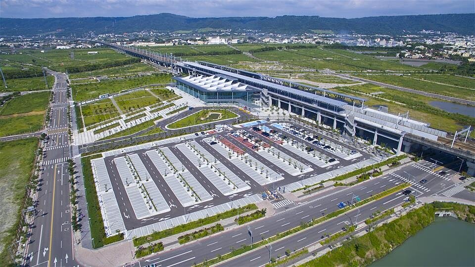 高速鐵路彰化車站特定區樂齡健康產業園區土地標售案正式啟動。圖／彰化縣政府提供