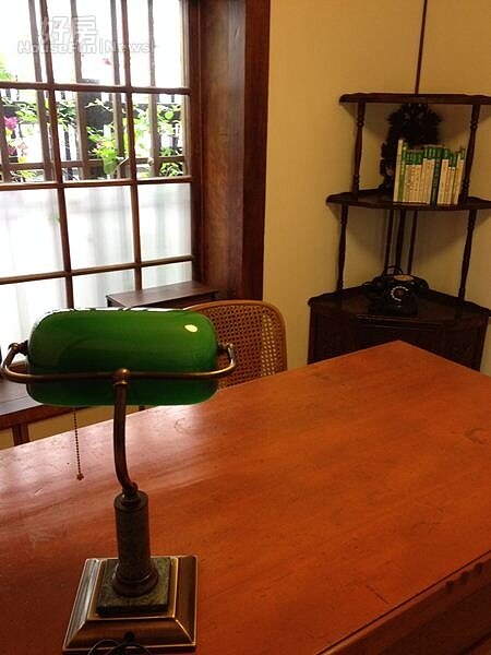 5.梁實秋當年的書房,許多著作都在此完成。