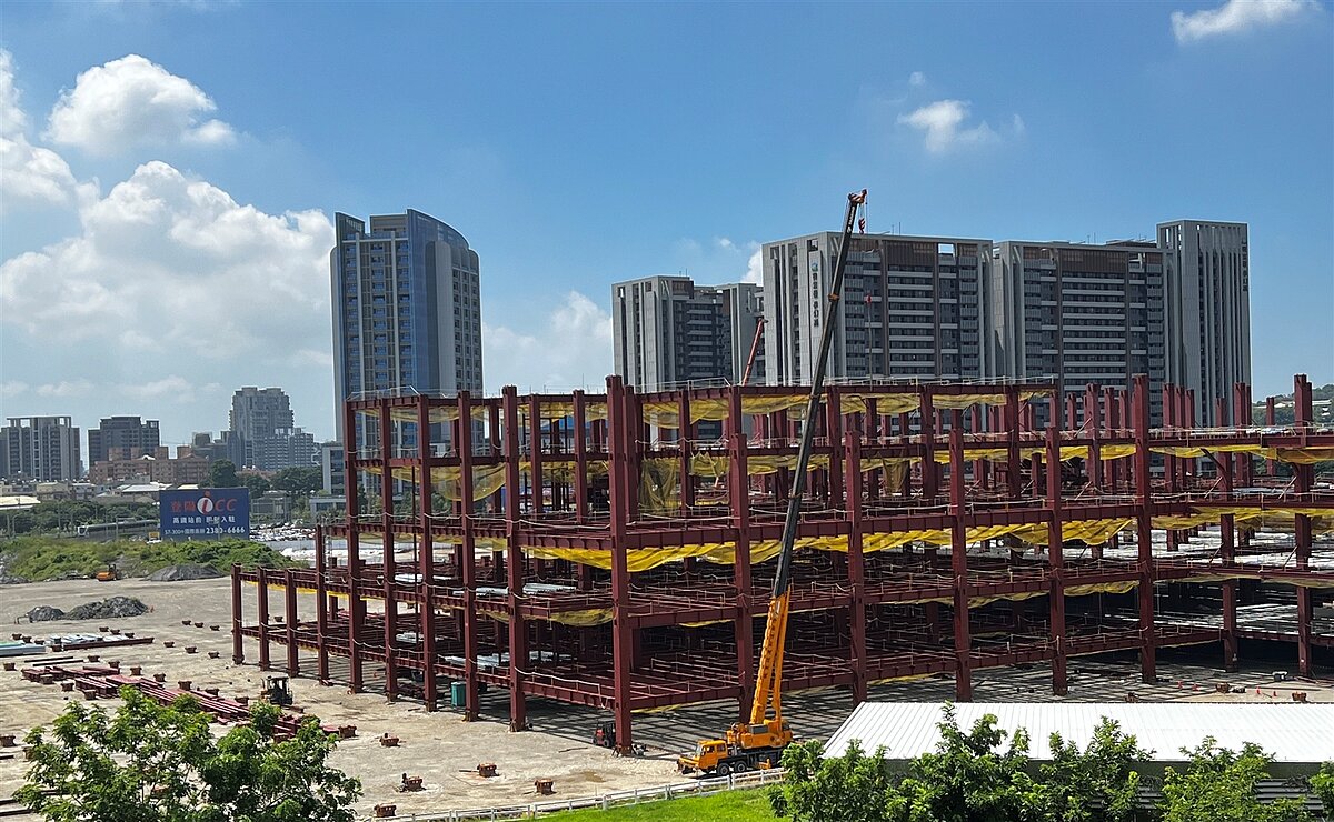 台中還有「7百貨商場」要開幕 讓周邊房市都具「保值抗跌」優勢 台中高鐵旁商場。圖/鄉林提供