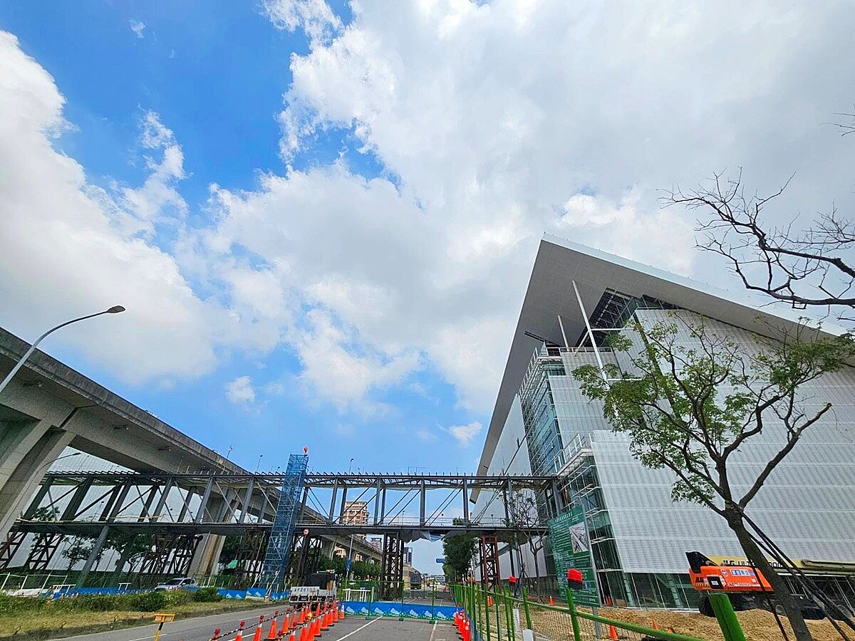 桃園青埔特區擁有建設利多，長期房市也看好。圖／好房網News記者林和謙／攝