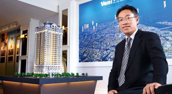 上曜南台灣布局動作不停歇。繼6月底1.64億元,購買台南市北區光賢段等5筆土地;再度出手2.07億元,取得台南市北區大豐段1筆土地。圖為上曜董座張祐銘。(截自今周刊)