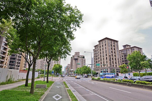 大直住宅區街景。(好房News記者 陳韋帆/攝影)