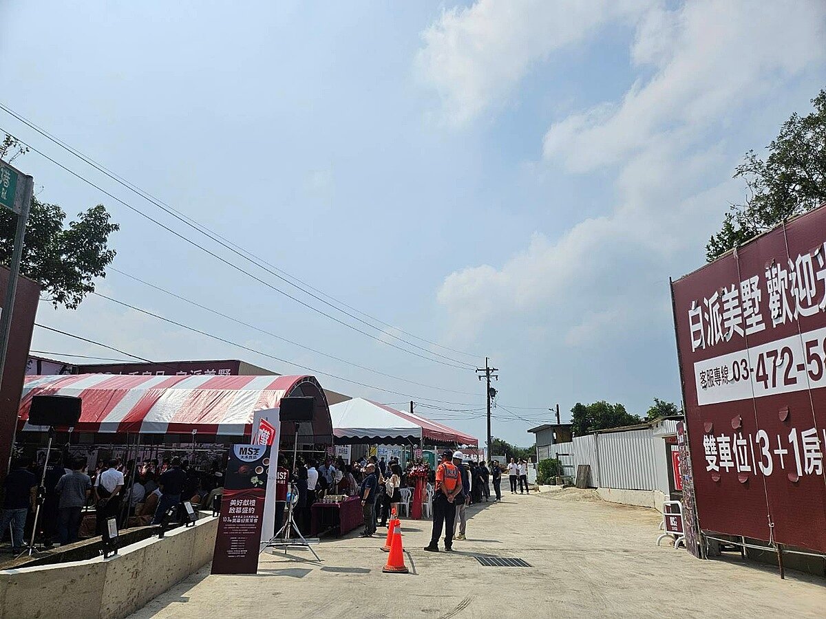 北北桃低總價透天太稀缺 桃園「房價超誘人區」還買得到嗎? 楊梅為北北桃「房價凹陷區」,甚至在如今透天產品極稀缺的市場,在楊梅還可買到頗誘人的低總價新透天。圖/好房網News記者林和謙/攝