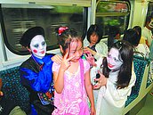 基隆辦中元祭　台鐵不讓「鬼」上車