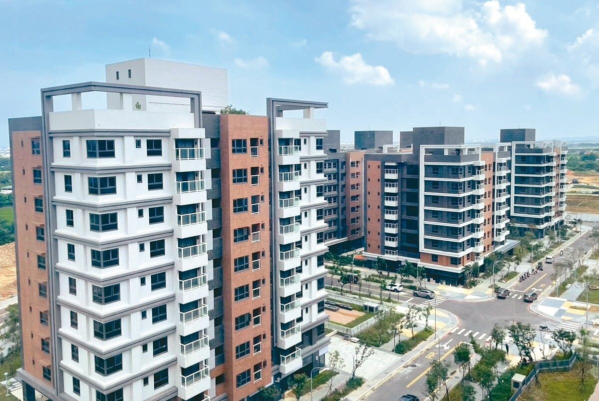 桃市府研擬在機捷A20、A21、航空城安置宅等地試辦「可負擔住宅」。圖為航空城安置宅。圖／桃園市都發局提供