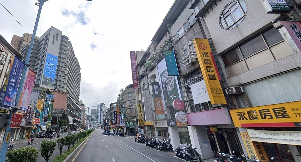 建商放軟買方不領情 新北買盤有撐?專家:有不得不推的壓力 新北市第三季總銷金額創下近一年新低,不過龐大剛性買盤支撐,新店大坪林、七張...等生活圈也有新案推出,房價仍高。圖/google map