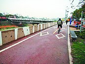 路爛交通亂　U-BIKE怎麼設點？