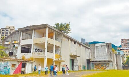 
北投影視音園區閒置多年，台北市政府將原規畫BOT案改為ROT案，目前已吸引1家業者依照《促參法》提出規畫申請案。（本報資料照片）
