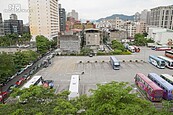 郝龍斌：公有地運用有成果