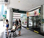 養老金上鎖！萬件「逆向房貸」背後的隱憂：專家揭「雙重防線」避險新組合