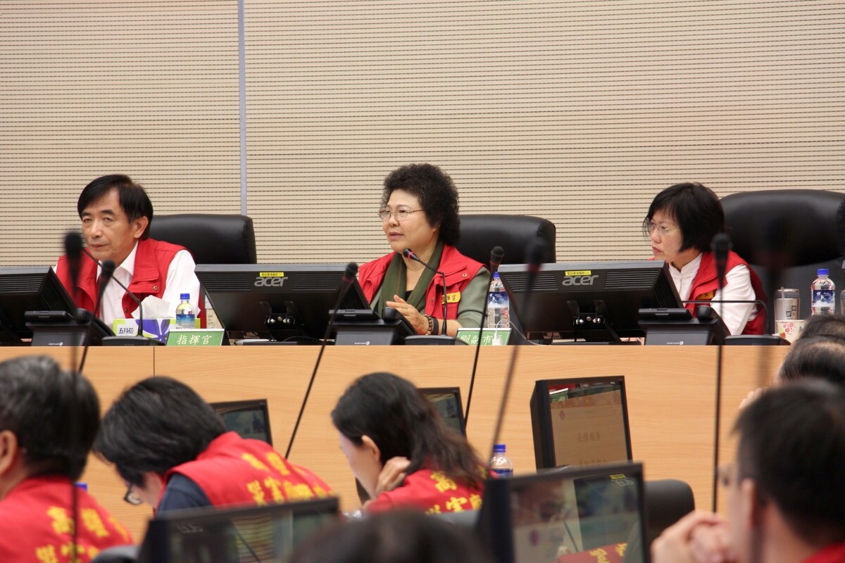 高雄市長陳菊昨日主持防災會議時指出,近日內,每天仍有超過50通的氣體外洩檢舉通報。(截取自高雄市政府網站)
