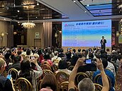 房市會價崩嗎？好房網座談會：顏炳立狠嘴稱「一點機會都沒有」　並揭最好進場時機