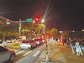 大園新夜市營運未申請　亂象多