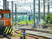民雄站轉轍器、號誌故障　火車大誤點