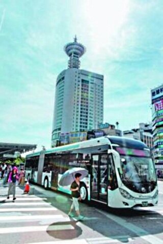 BRT快捷巴士是台中市長胡志強推動的重要建設。 記者黃士航／攝影