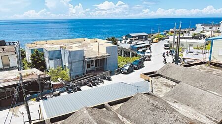 
台東縣原民處執行114年度「原住民族經濟弱勢住宅建購及修繕補助計畫」超額核定約千萬元，申請增補預算未果，尚有約60戶未撥款。（蕭嘉蕙攝）
