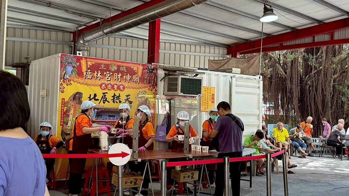 柑林里祈福素食共餐