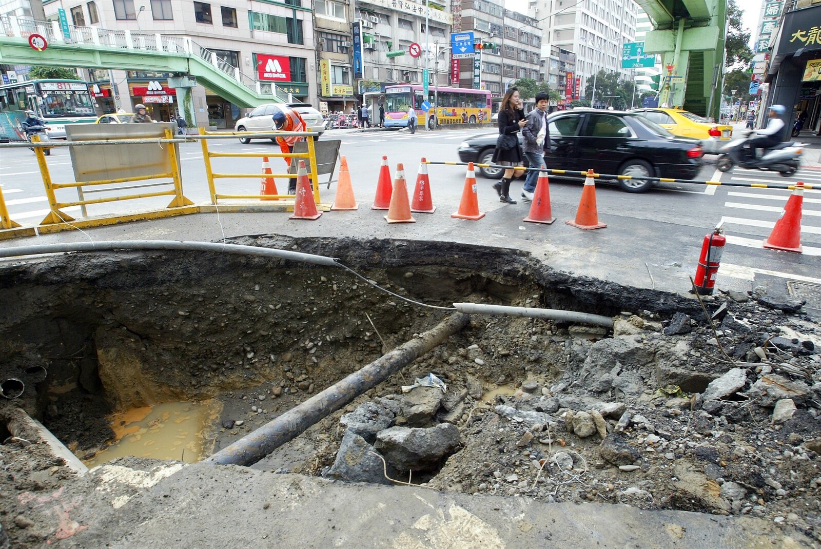監察院指出,台北市區埋設50年以上老舊瓦斯管線達18萬餘公尺。圖為台北地下瓦斯管線示意圖。圖/聯合報系資料照片