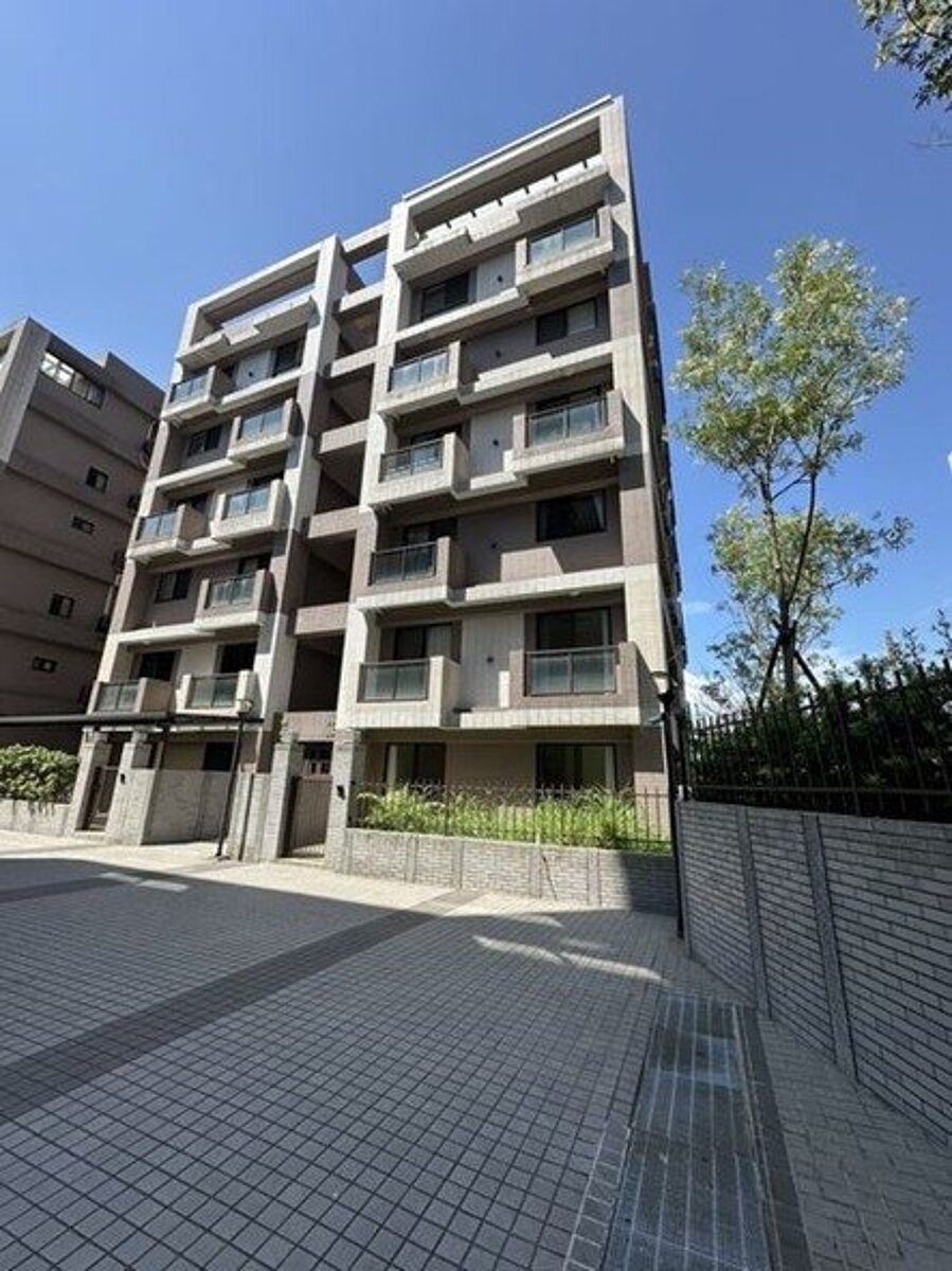 行政執行署宜蘭分署11日在基隆辦公室舉辦拍賣會,圖為拍賣房屋所在的社區。圖/宜蘭分署提供