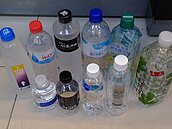 超實用攻略！萬年租屋族分享挑水、省錢技巧　「避開高峰期」免搶