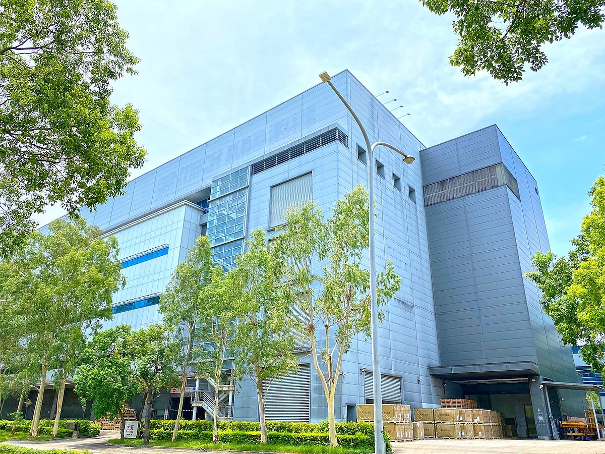 竹南科學園區科研路的科技廠房將公開標售。圖／第一太平戴維斯提供