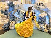 桃園「海洋奇緣」聯合婚禮浪漫登場！80對新人攜手啟航　市長張善政化身船長送祝福