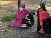 宜蘭終於擺脫致災性暴雨　颱風論壇：共伴效應結束了　鳳凰傍晚登陸屏東