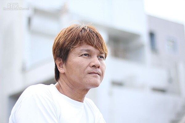 椰油國小教師顏子矞 台灣人蘭嶼蓋屋記